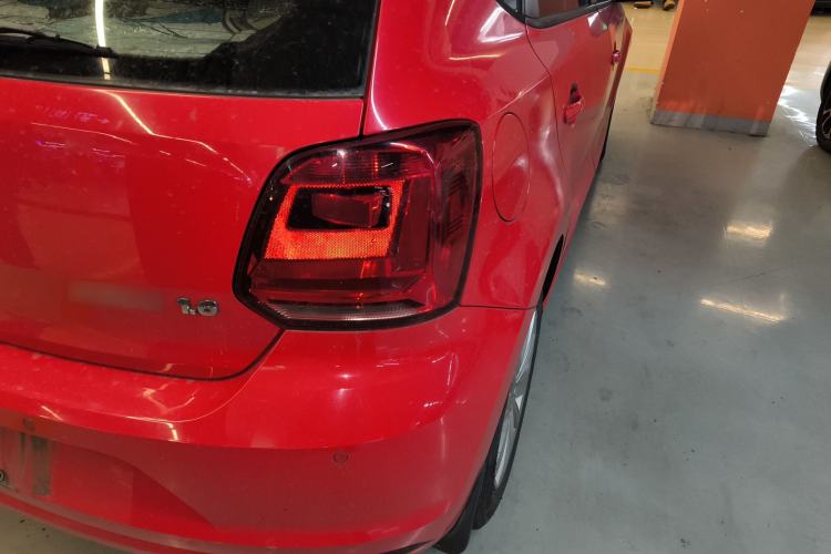 Used Volkswagen Polo 2014 1.6L Automatic Comfort Edition Right Rear Taillight