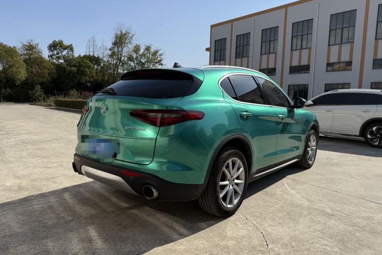 Used Alfa Romeo Stelvio 2017 2.0T 200HP Luxury Edition
