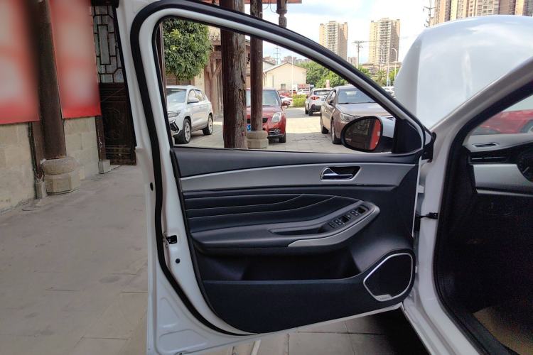 Used Chery Arrizo 5 2019 1.5L CVT Leisure Edition China V standard