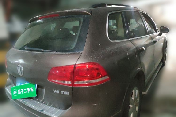 Used Volkswagen Touareg 2011 3.0 TSI Standard Version Rear Right 45 Deg