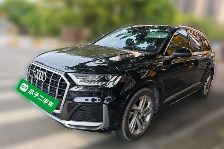 Used Audi Q7 2021 45 TFSI quattro S line Sport model Guazi used car, China used car export, Used car for sale, Used cars, Cheapest cars for sale