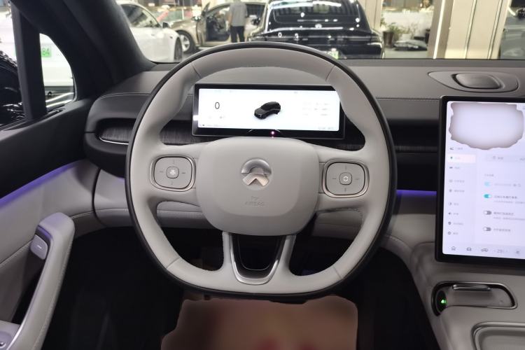 Used Nio ES6 2024 75 kWh
