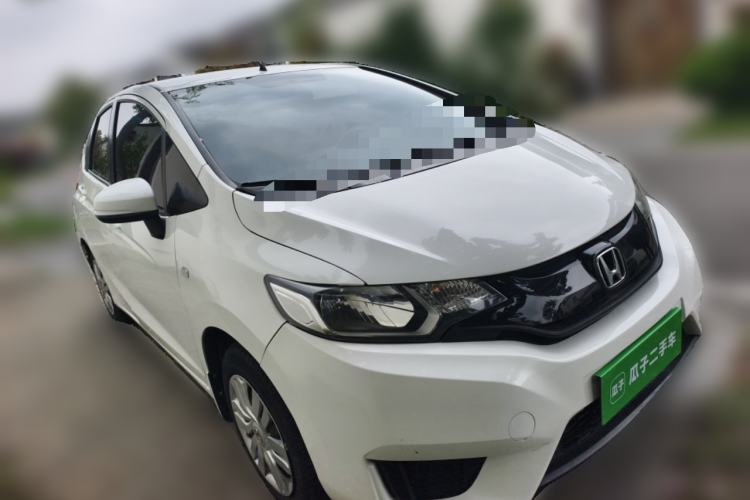 Used Honda Fit 2014 1.5L LX CVT Comfort Model Front Right 45 Deg