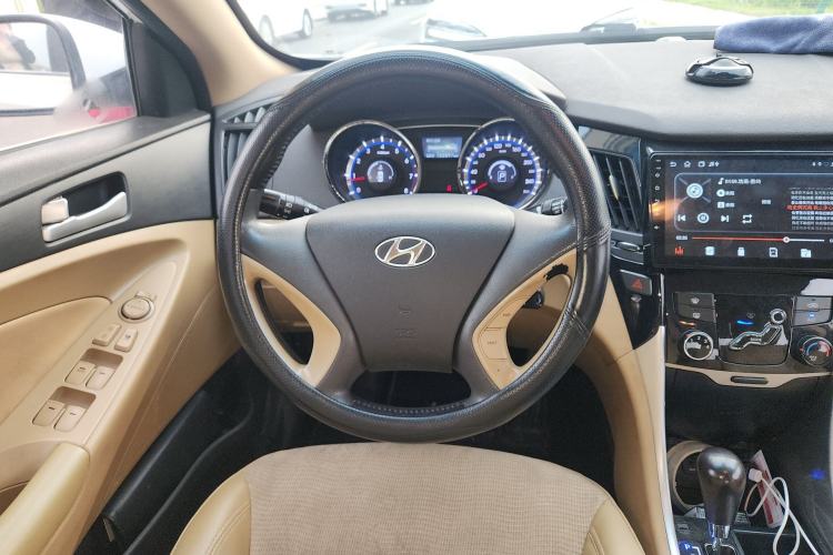 Used Hyundai Sonata 2013 2.0L Automatic Fashion Edition Steering Wheel