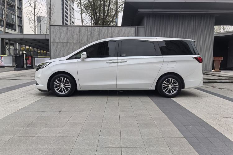 Used Buick GL8 2021 ES Land Cruiser 653T Luxury Edition
