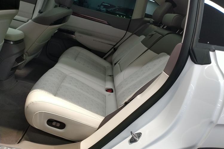 Used Zeekr 7X 2025 100kWh Long-Range All-Wheel Drive Intelligent Driving Version