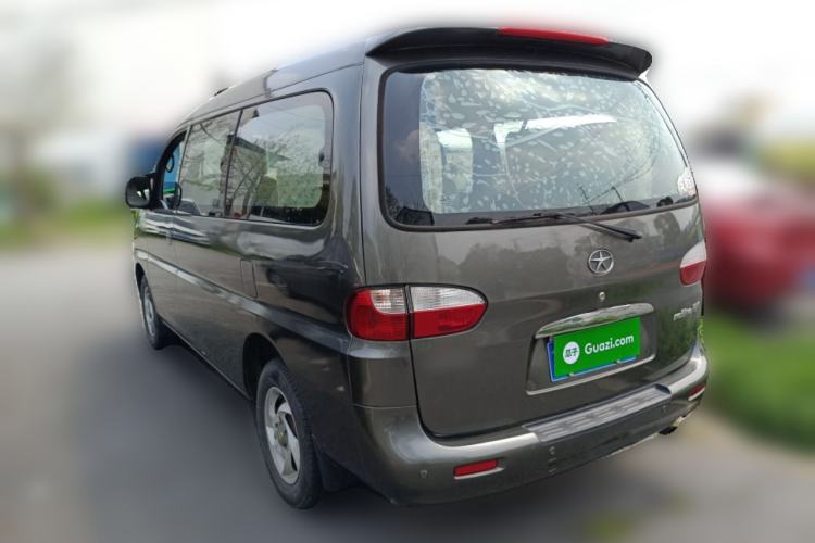 Used JAC Group Refine 2011 2.0L Shuttle Gasoline Comfort Edition HFC4GA3