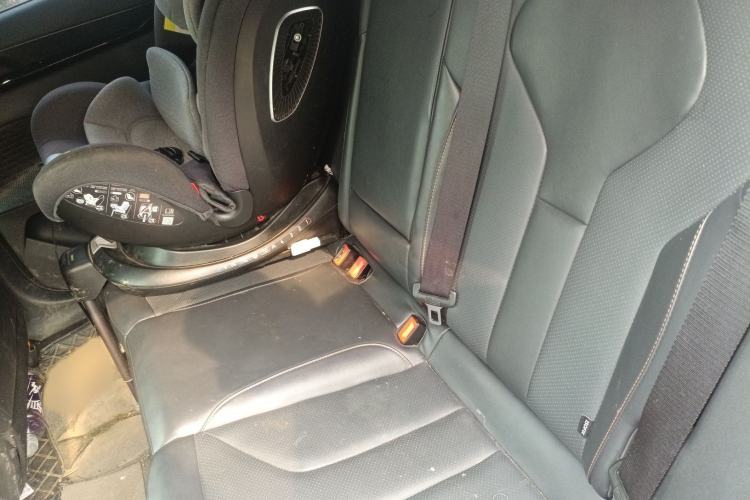 Used CHANGAN UNI-V 2023 1.5T Prestige Model