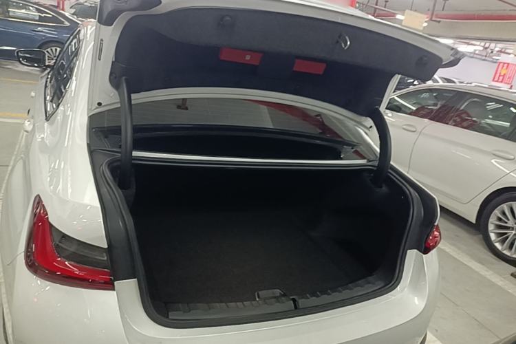 Used BMW i3 2025 eDrive 35 L