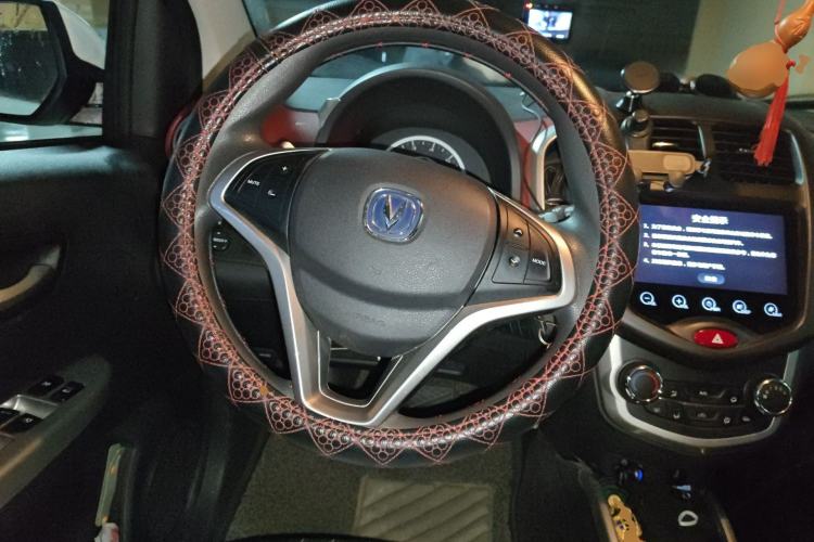 Used CHANGAN Benni 2015 1.4L IMT Luxury Model China V Standard Steering Wheel