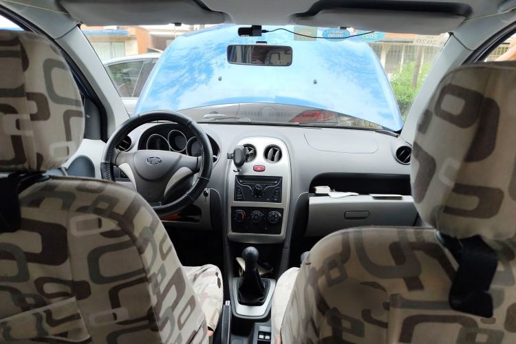 Used FAW Weizhi V2 2010 1.3L Manual Comfort Edition
