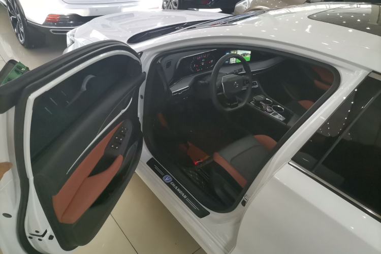 Used Changan Eado 2024 PLUS Blue Whale NE 1.4T GDI DCT High-Energy Edition