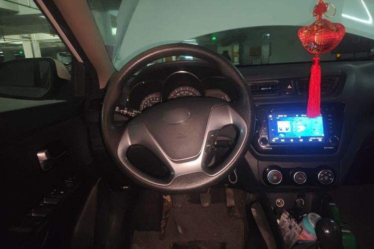 Used Kia K2 2015 Sedan 1.4L MT GLS Steering Wheel