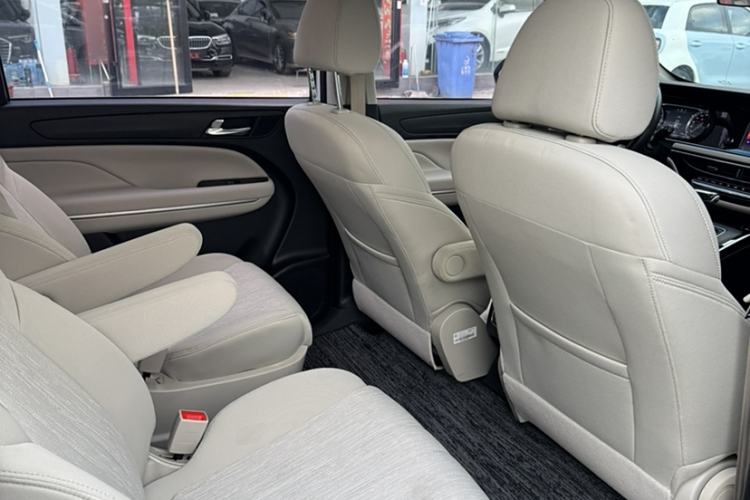 Used GAC Trumpchi M6 2019 270T DCT Elite Edition (7-seater) China VI