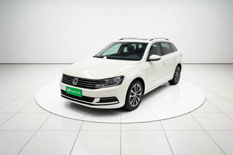 Used Volkswagen Gran Lavida 2015 1.6L Automatic Comfort Edition