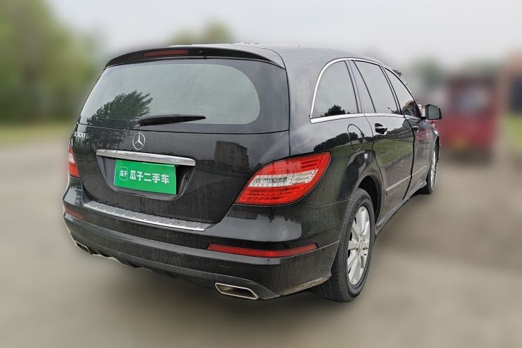 Used Mercedes-Benz R-Class 2011 R 300 L Business Model Rear Right 45 Deg