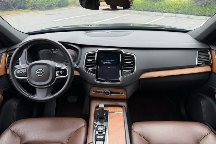 Used Volvo XC90 2021 B6 Zhiyi Luxury Edition 7-Seater
