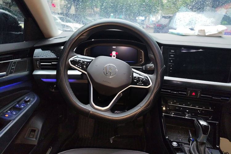 Used Volkswagen Passat 2024 380TSI Luxury Edition