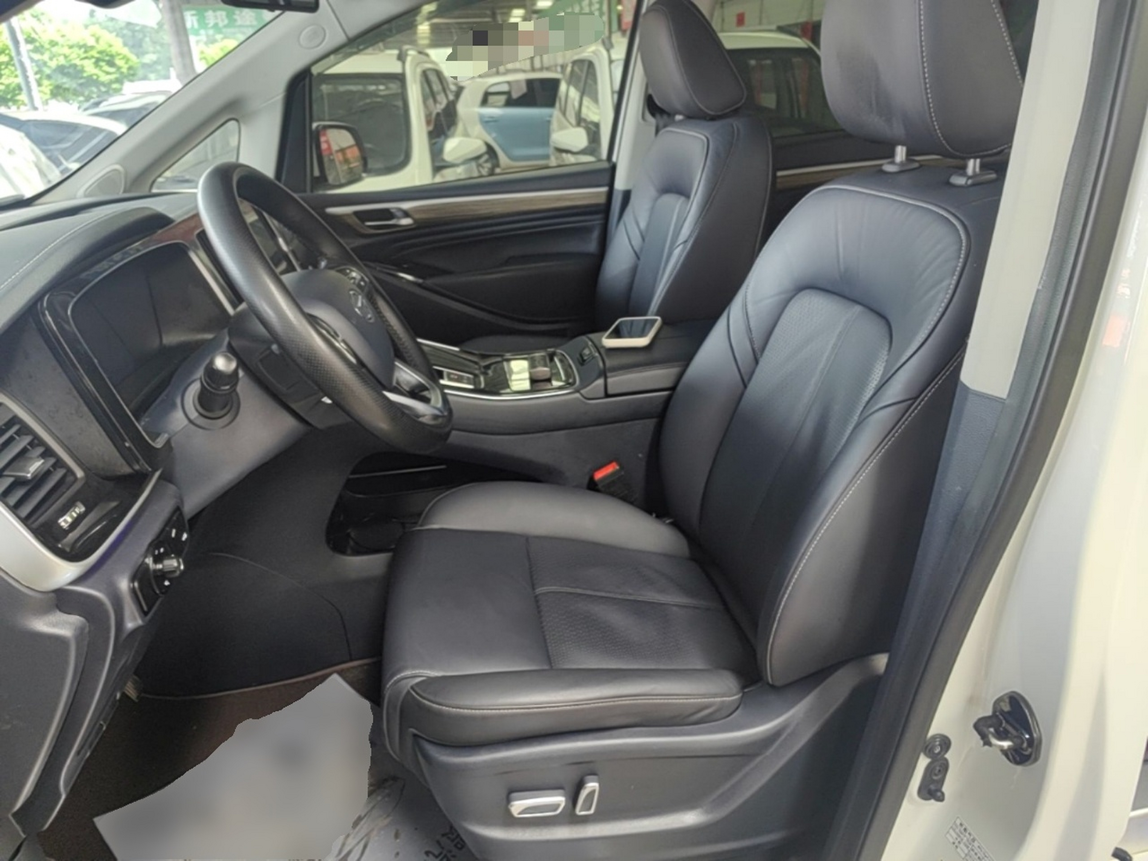 Avant de la voiture