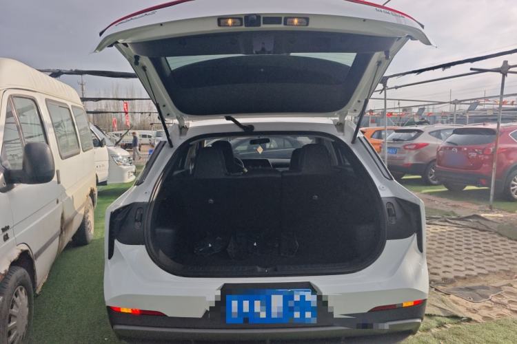 Used Venucia V 2021 260T Idol Edition
