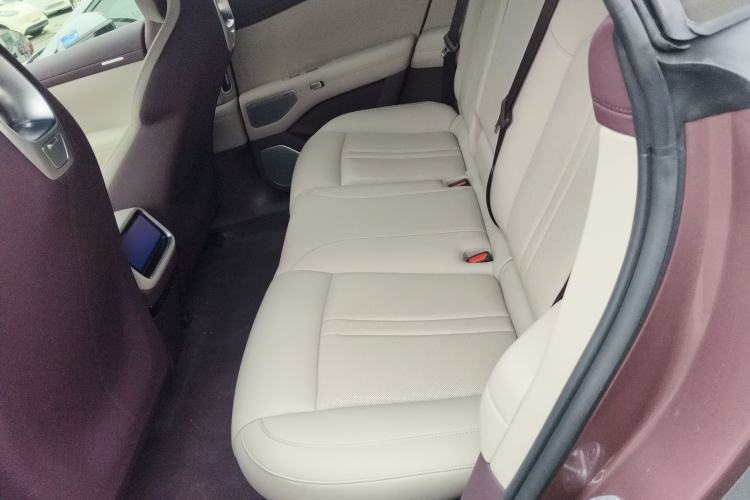 Used Xiaomi Auto YU7 2025 Ultra-Long Range High-Performance All-Wheel-Drive Max Edition