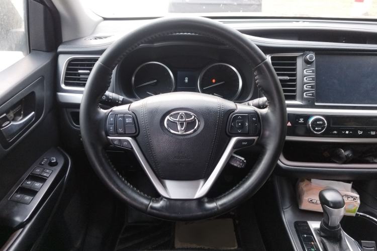 Used Toyota Highlander 2017 2.0T Four-Wheel Drive Luxury Edition 7 Seats
