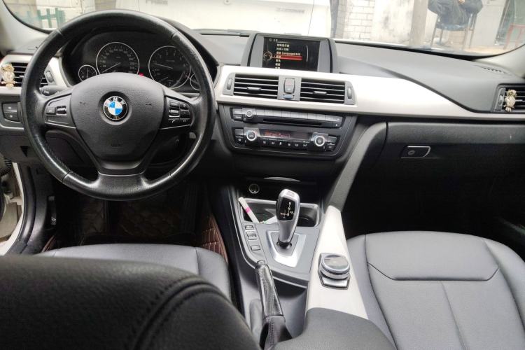 Used BMW 3 Series 2015 320Li Luxury Edition Fashion Model
