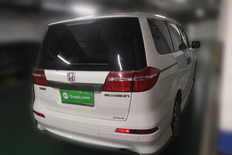 Used Honda Elysion 2015 2.4L VTi-S Prestige Edition Rear Right 45 Deg