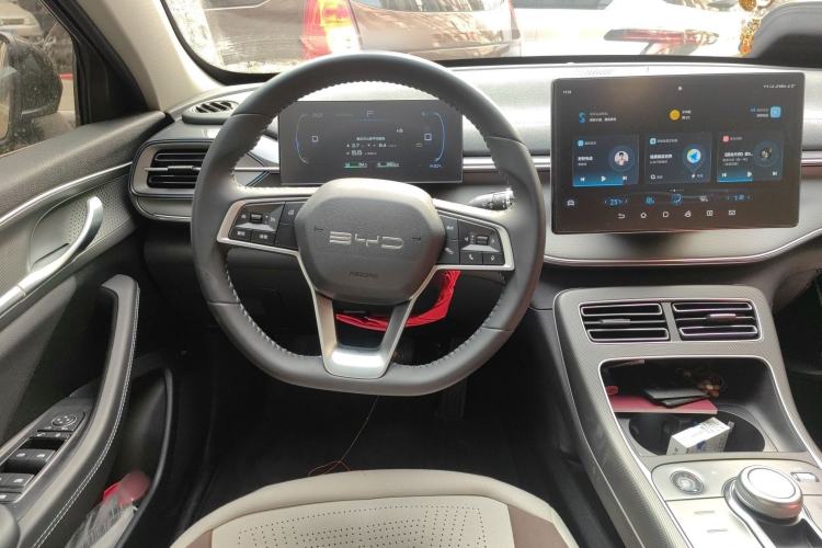 Used BYD Destroyer 05 2024 HONOR Edition DM-i 55KM Luxury Model Steering Wheel