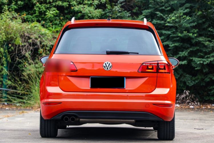 Used Volkswagen Golf 2015 1.4TSI Sportsvan