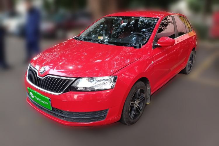 Used Skoda Rapid Spaceback 2014 1.6L Manual Enjoyment Edition