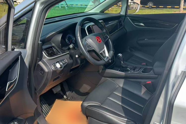 Used BYD Song MAX 2017 1.5T Automatic Smart Connect Elite 7-Seater
