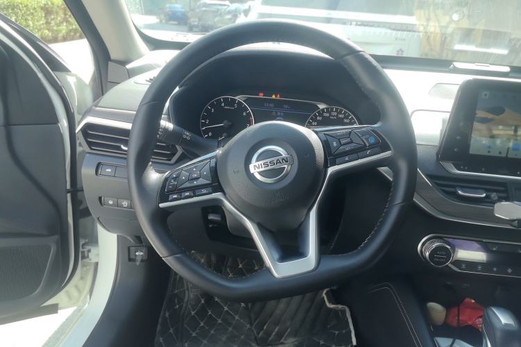 Used Nissan Teana 2021 2.0L XL Upper AD1 Smart Drive & Navigation Edition
