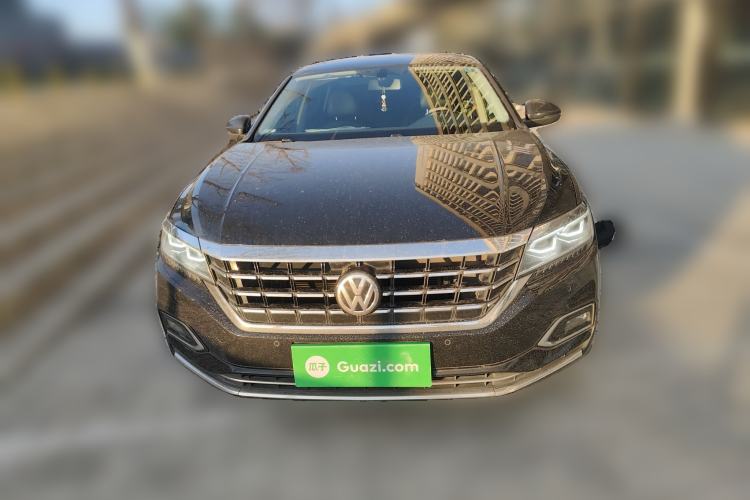 Used Volkswagen Passat 2019 330TSI Luxury Edition China VI Standard
