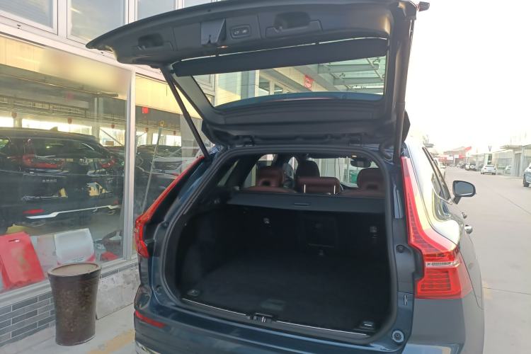 Used Volvo XC60 New Energy 2025 Plug-in Hybrid Long-Range All-Wheel Drive Smart Luxury Edition