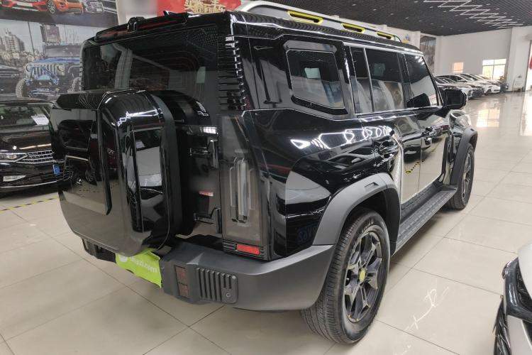 Used JETOUR Traveler 2023 2.0T All-Wheel-Drive CrossPRO Rear Right 45 Deg