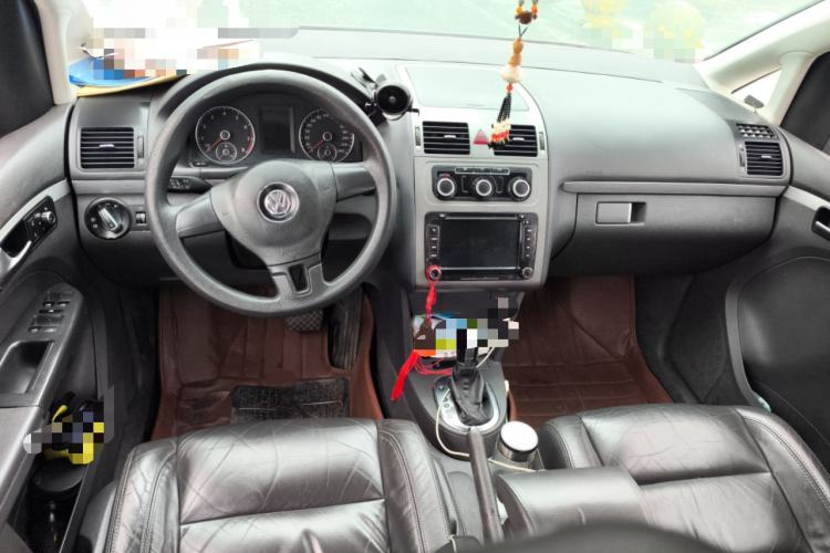 Used Volkswagen Touran 2013 1.4T DSG Comfort Edition 5-Seater
