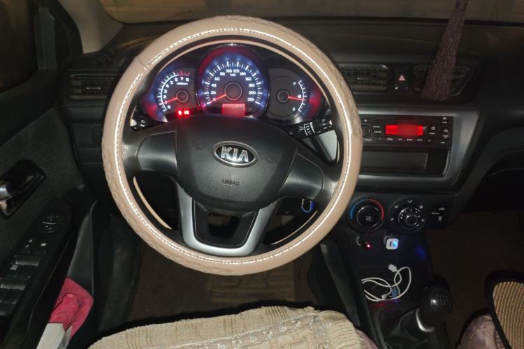 Used Kia K2 2012 Hatchback 1.4L MT GLS Commemorative Edition
