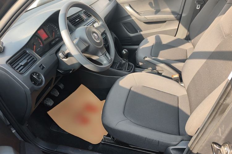 Used Volkswagen Santana 2013 1.4L Manual Fashion Edition
