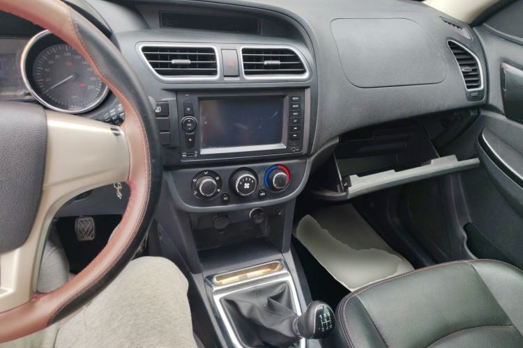 Used HYOSOW S2 2015 1.5L Manual Luxury Edition China IV
