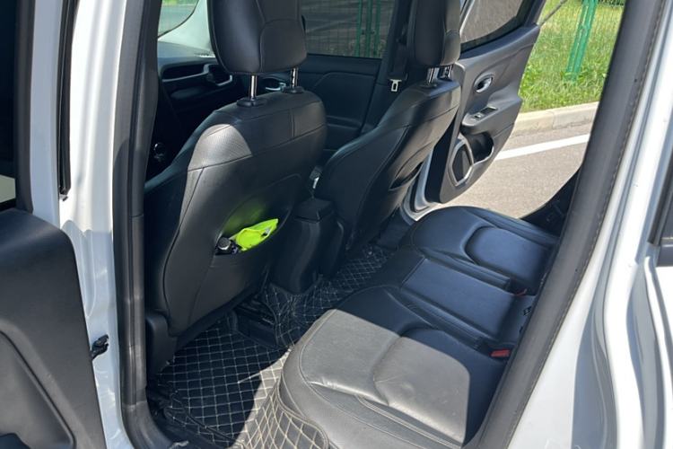 Used Jeep Renegade 2017 180T Automatic Smart Version