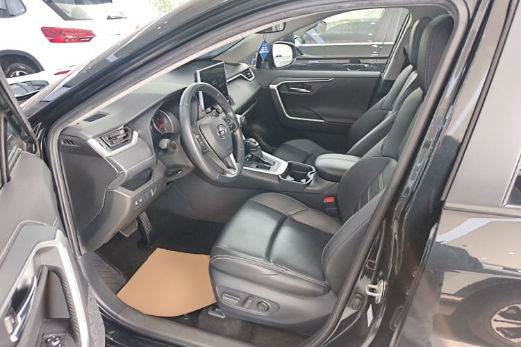 Used Toyota Wildlander 2022 2.0L CVT Two-Wheel Drive Luxury Edition Driver Seat