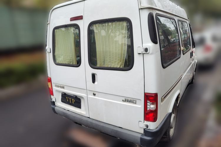Used JMC Transit 2019 2.8T Commercial Version Intelligent Automatic Transmission Short Wheelbase Mid-Roof Design 6 Seats China VI Emission Standard – JX493 Rear Right 45 Deg