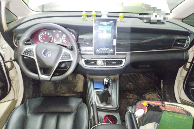 Used BYD Song MAX 2019 1.5T Manual Smart Connect Ruiyi Model 6 Seats China V Standard
