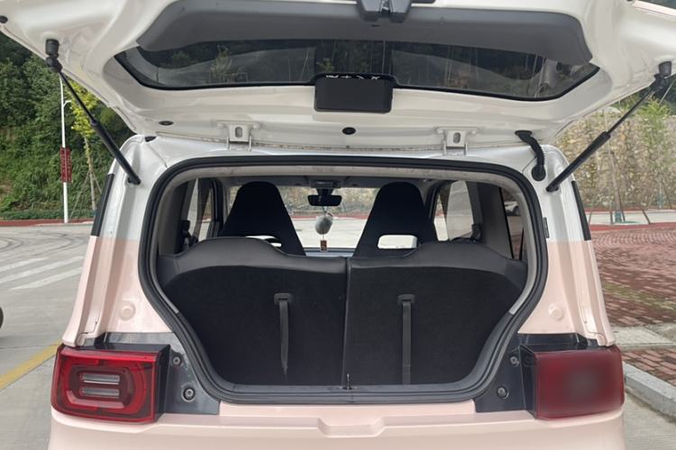 Used Wuling Hongguang MINIEV 2021 Macaron Premium Model – Lithium Iron Phosphate