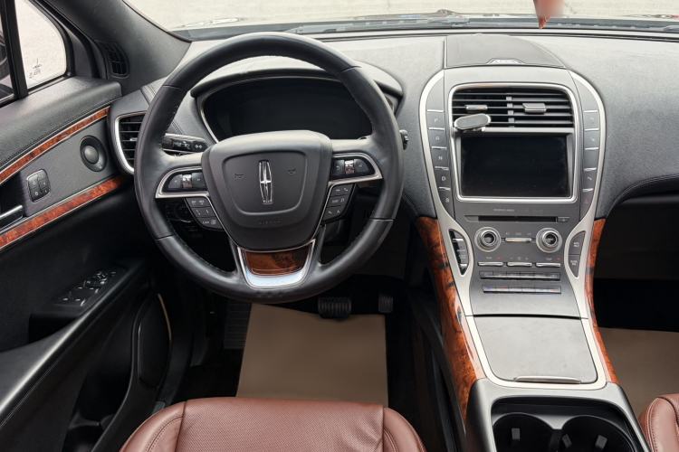 Used Lincoln Nautilus 2019 2.0T Four-Wheel Drive Zunya Edition China VI Standard
