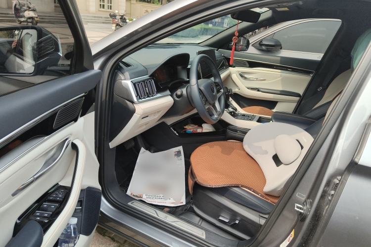 Used BYD Song PLUS New Energy 2021 DM-i 110KM Flagship PLUS Driver Seat