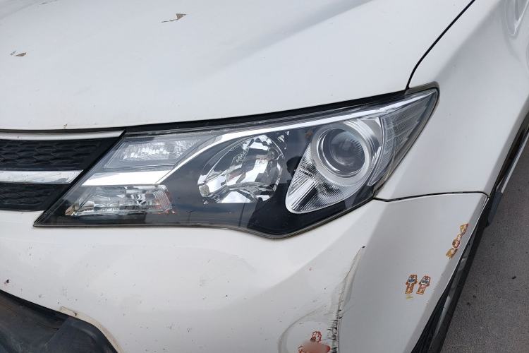 Used Toyota RAV4 2013 2.0L CVT Two-Wheel Drive Urban Edition Left Front Headlight