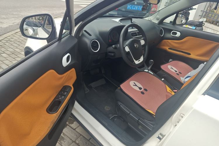 Used MG 3SW 2015 1.5L AMT Elite Model
