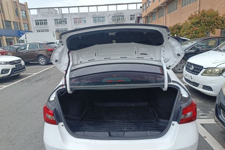 Used Chery Arrizo 5 2016 1.5L Manual Lingchao Edition Trunk